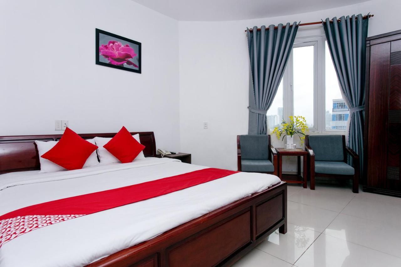 Oyo 557 Phi Yen Hotel Da Nang Exterior photo