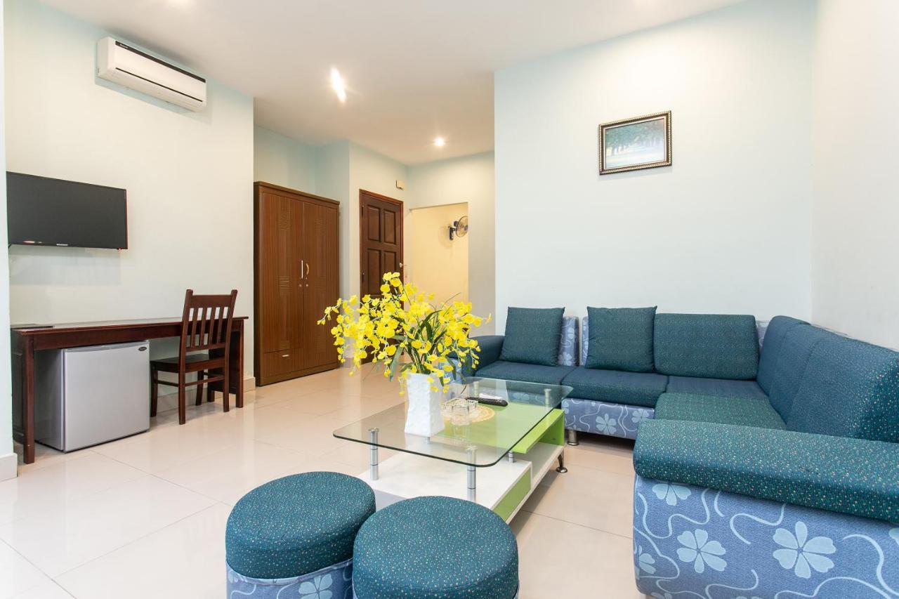 Oyo 557 Phi Yen Hotel Da Nang Exterior photo